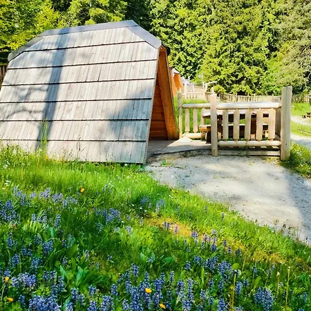 Glamping Bloke Parque de vacaciones *