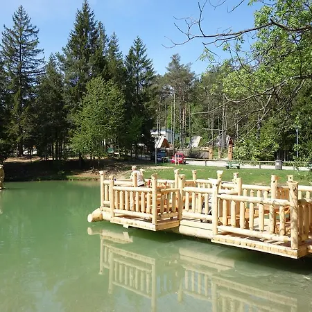 Glamping Bloke Parque de vacaciones Nova Vas (Bloke)