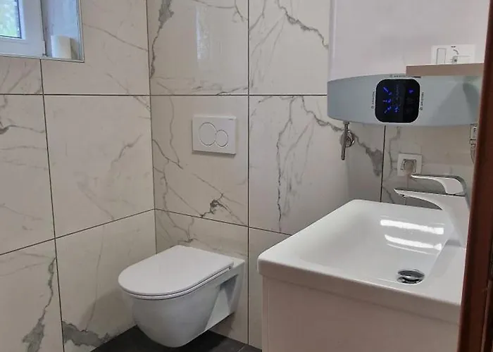 Glamping Bloke * Нова-Вас