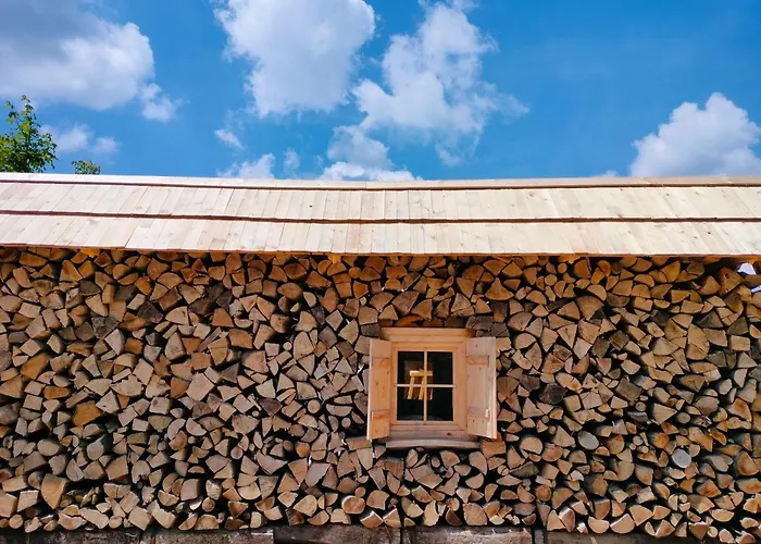 Počitniški park Glamping Bloke Nova Vas (Bloke)