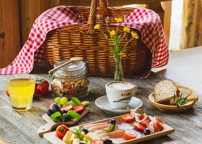 Glamping Bloke Počitniški park Nova Vas (Bloke)
